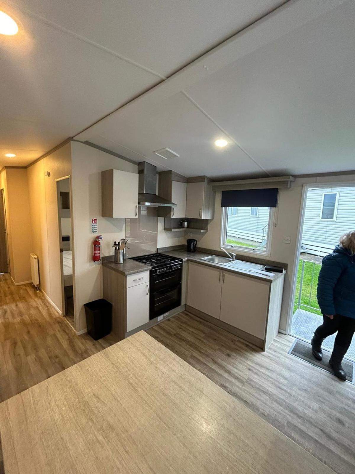 34 Leisure Park Unity 6 Berth Passes Optional No Pets * Brean